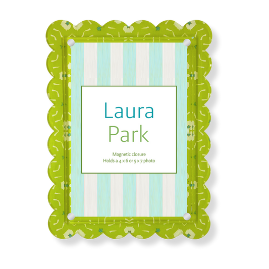 Dorset Garden Green Acrylic Picture Frame: One Size